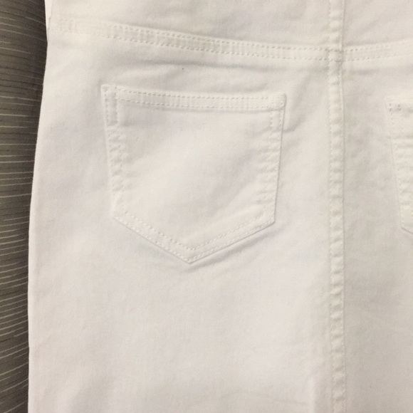 H&M▪️Overall Dress - Picture 4 of 5